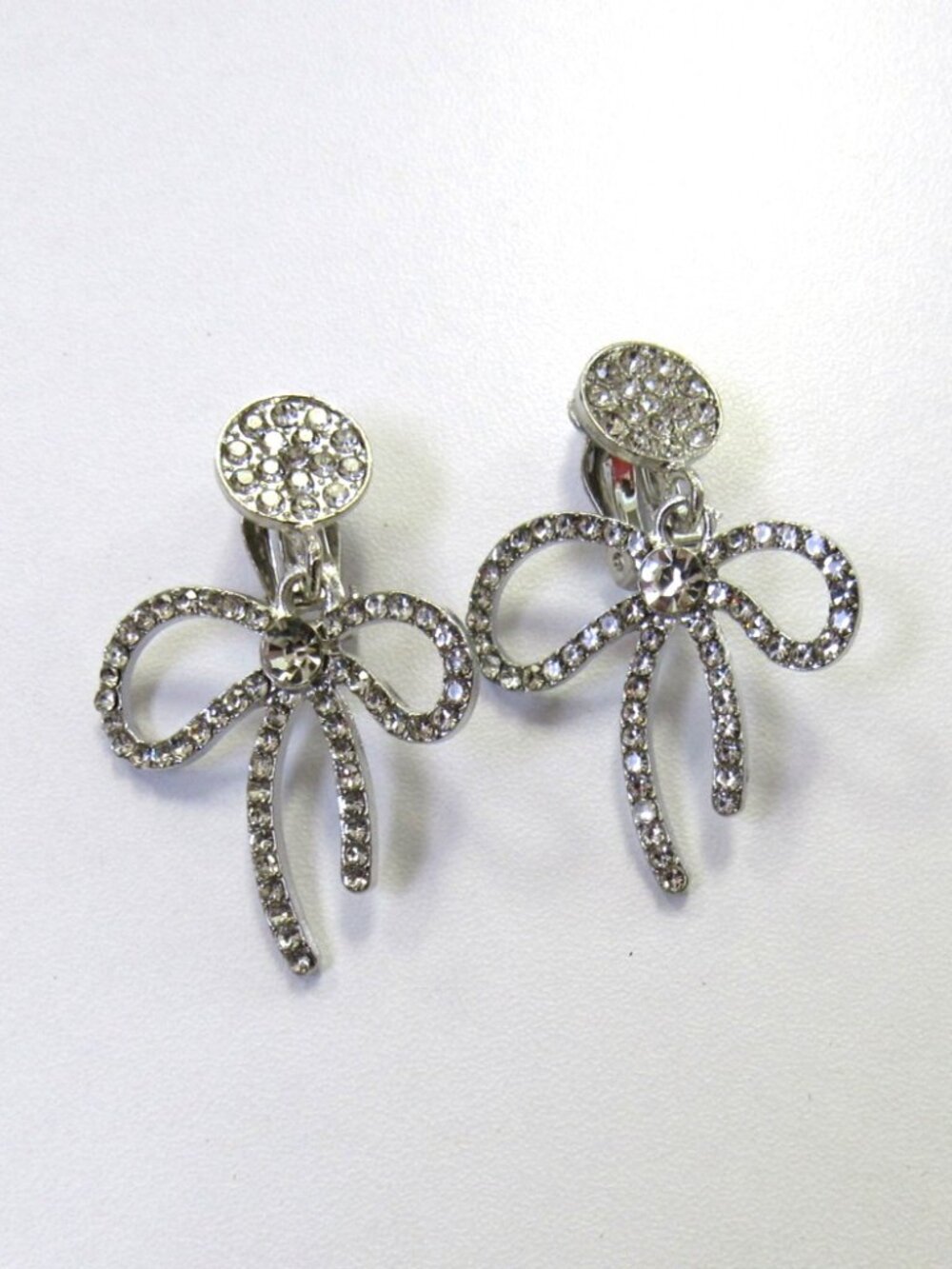 Silver Plated Rhinestone Sparkle Bow Clip On Drop Dangle Earrings Clip-ons